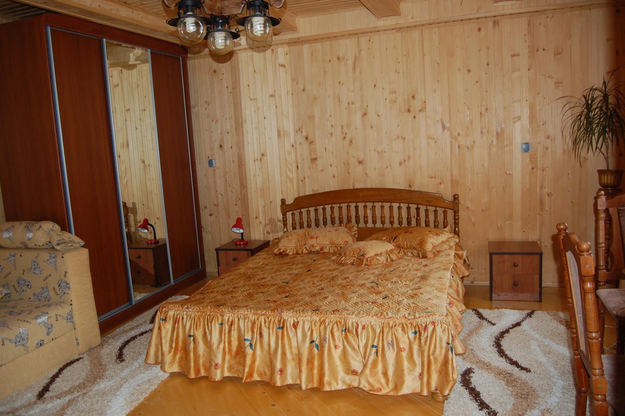 Hotel U Olgi à Trouskavets Extérieur photo